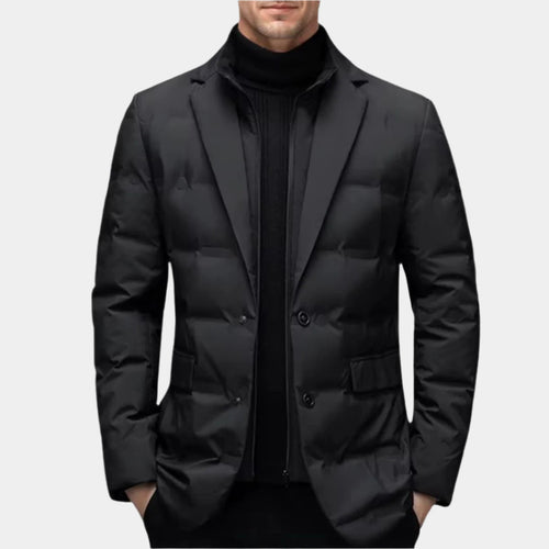 Veste d’hiver élégante avec blason noble