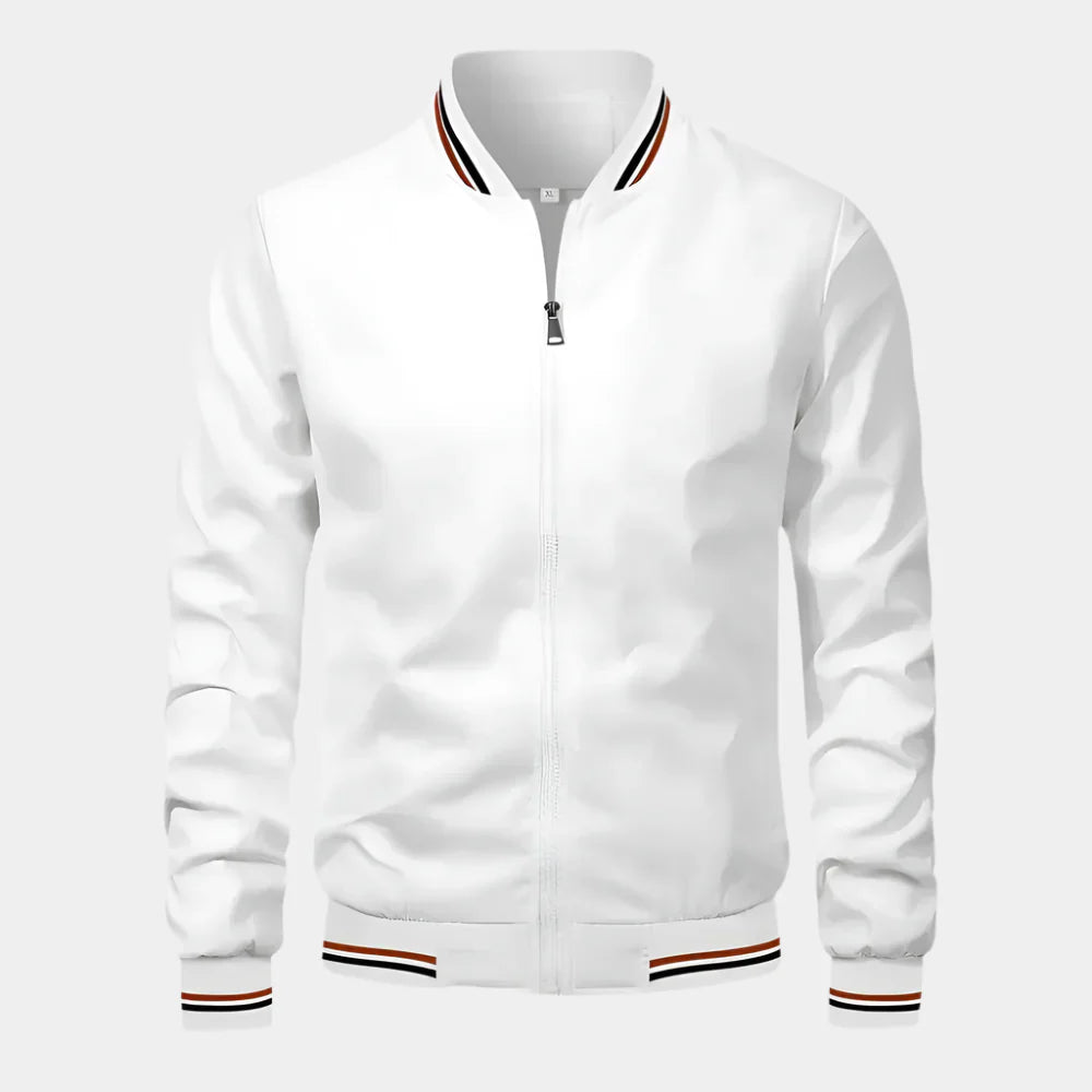 L’élégance urbaine incarnée dans une veste de luxe